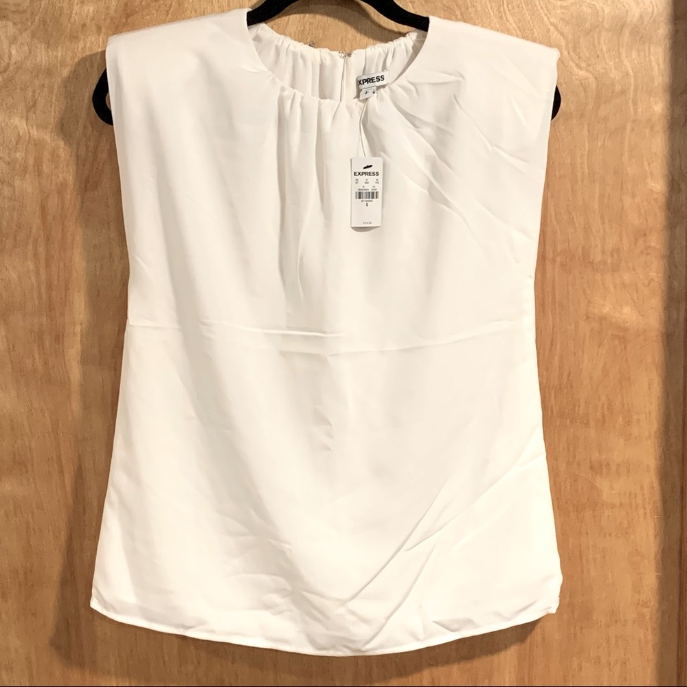 High neck tank